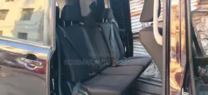 Toyota Noah 2018 Maroon