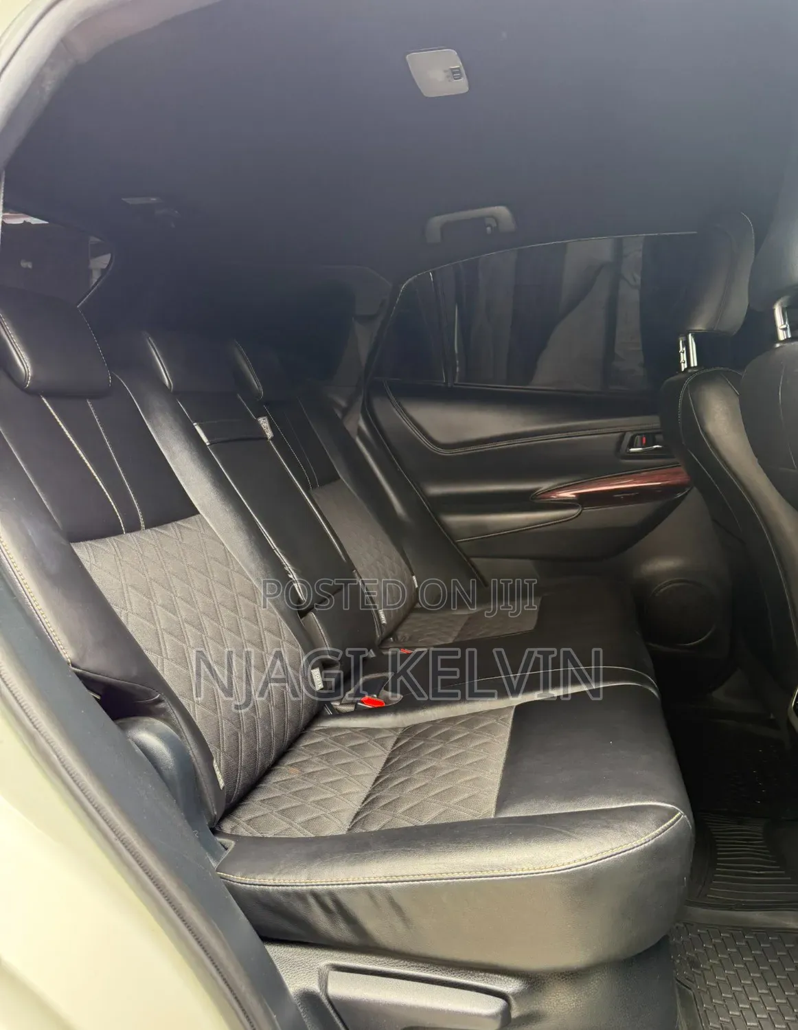 Toyota Harrier 2.0 2016 White