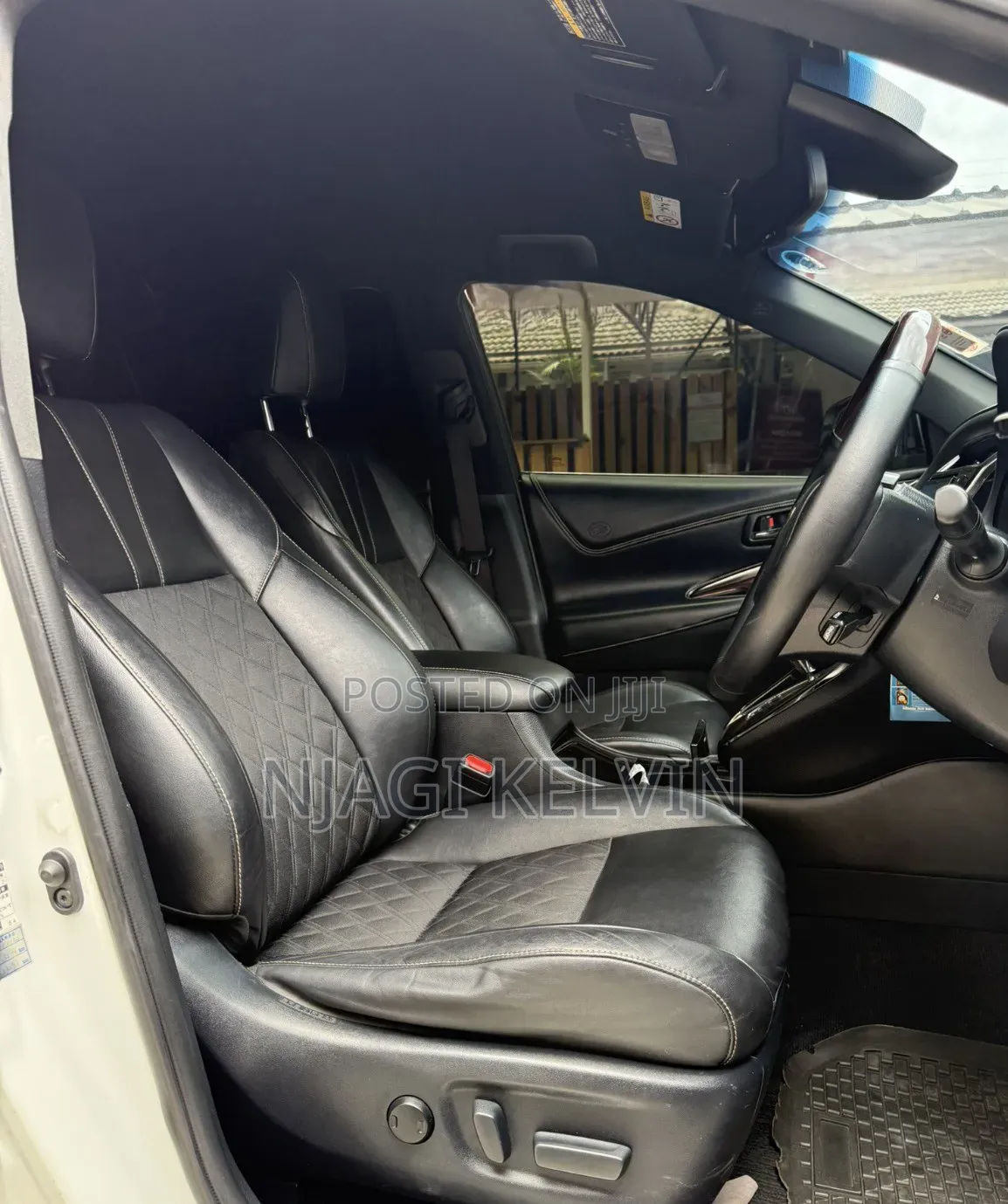 Toyota Harrier 2.0 2016 White