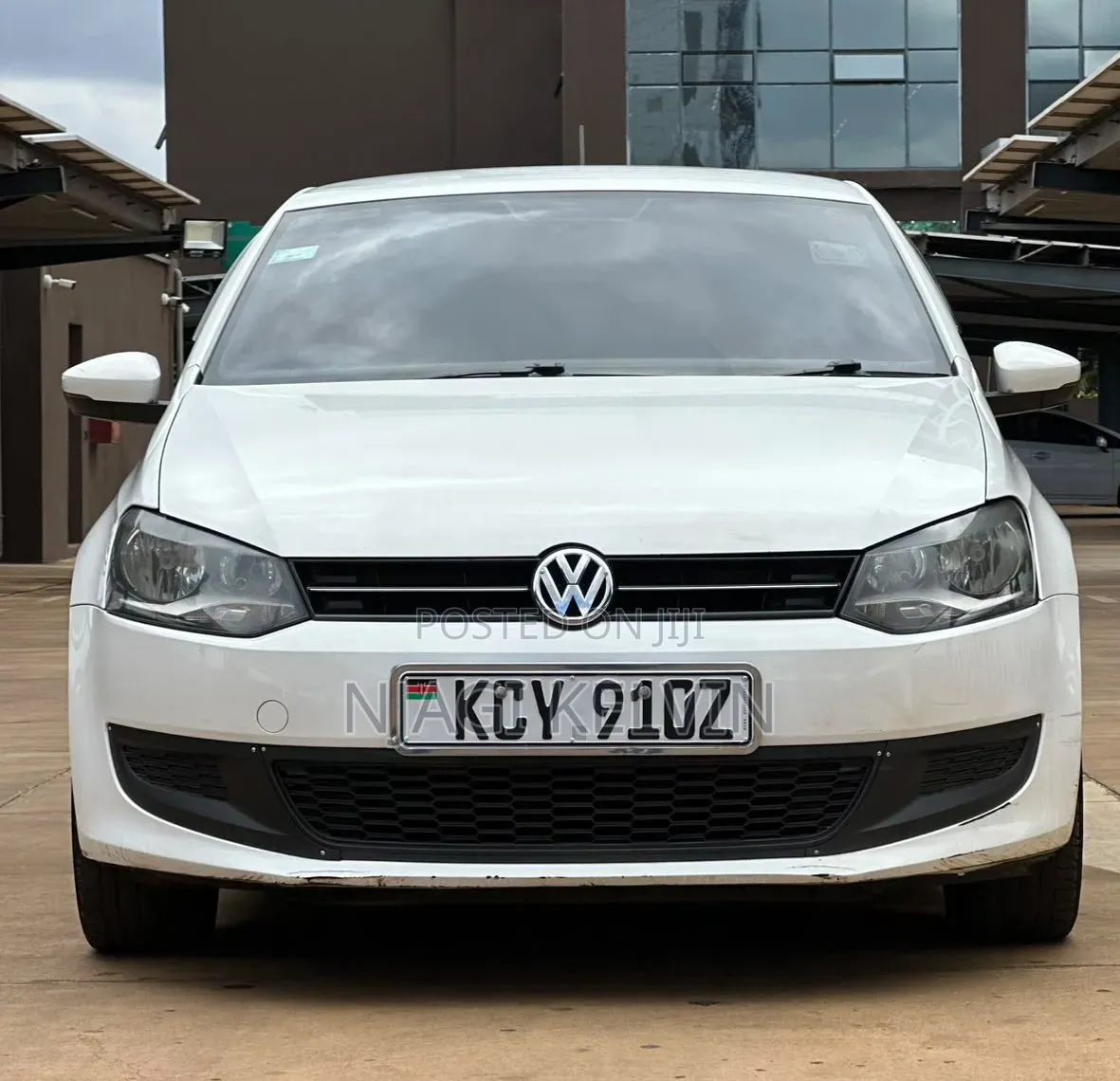 Volkswagen Polo 2013 White
