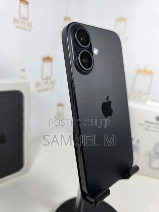 Apple iPhone 16 512 GB Black - thumbnail 3