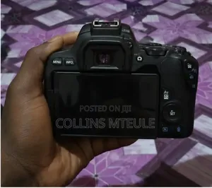 Canon250d Camera