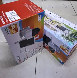 Hikvision AOV 4MP Solar Camera With Outdoor Monitoring Capabilities