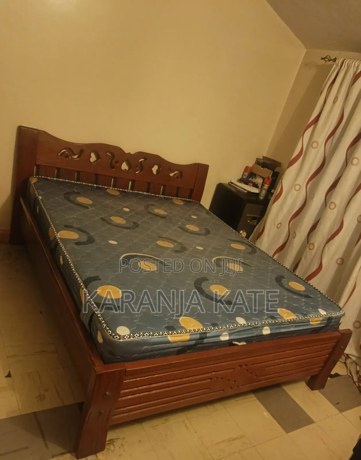 5by6 Mahogany Bed