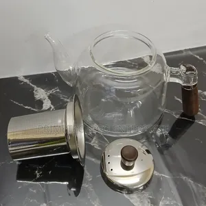 Heat Resistant Glass Tea Decanter With Strainer Infuser