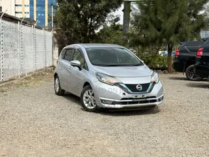 Nissan Note 1.2 Hybrid 2019 Silver