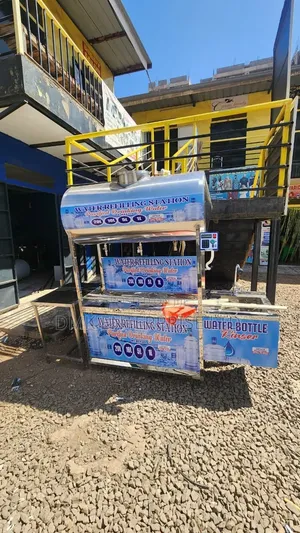 Water Purification System With Storage Tank