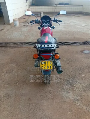 Bajaj Boxer 2016 Red