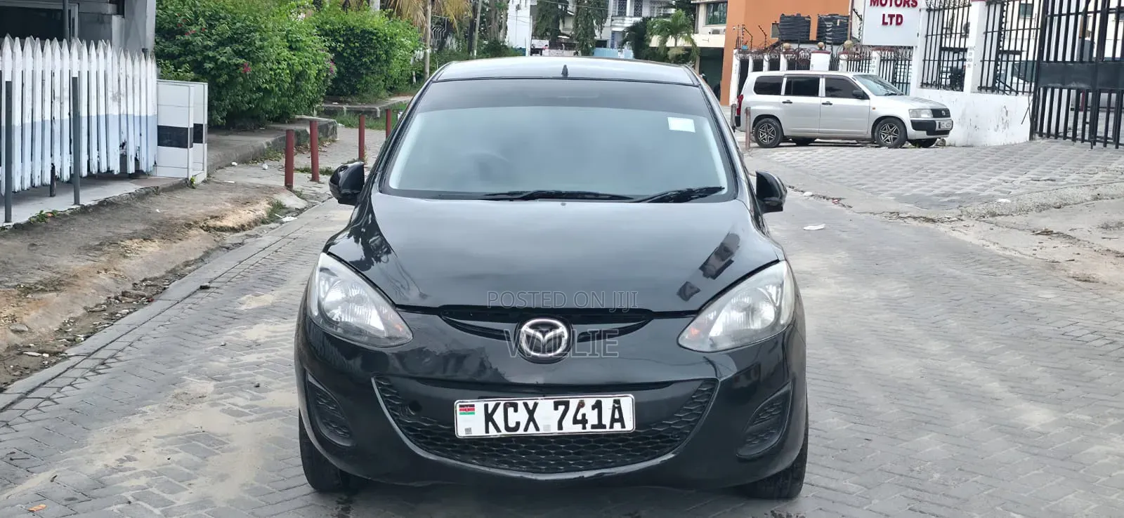 Mazda Demio 2012 Blue
