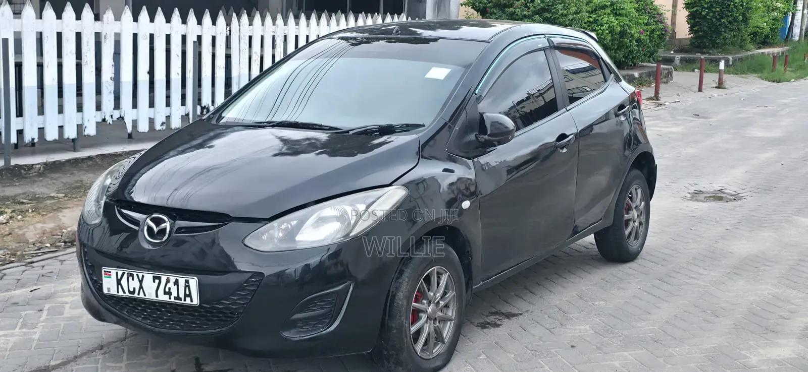 Mazda Demio 2012 Blue