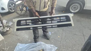 Fuso Mahewa Front Grill