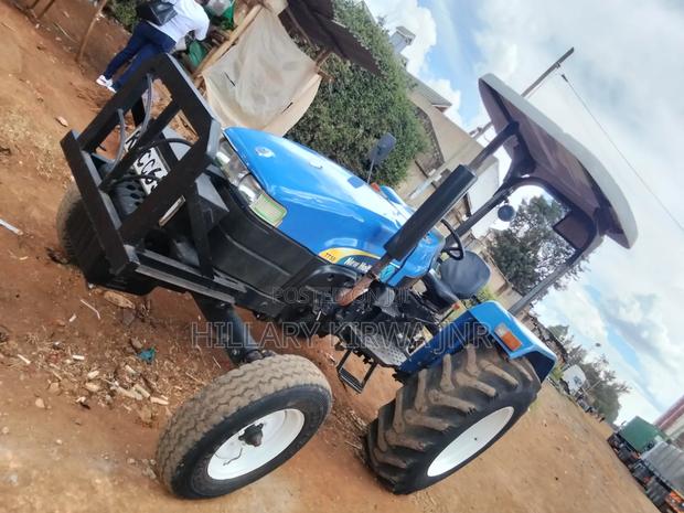 New Holland TT55 2WD Tractor - thumbnail 8