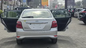 Toyota Axio 2019 Silver