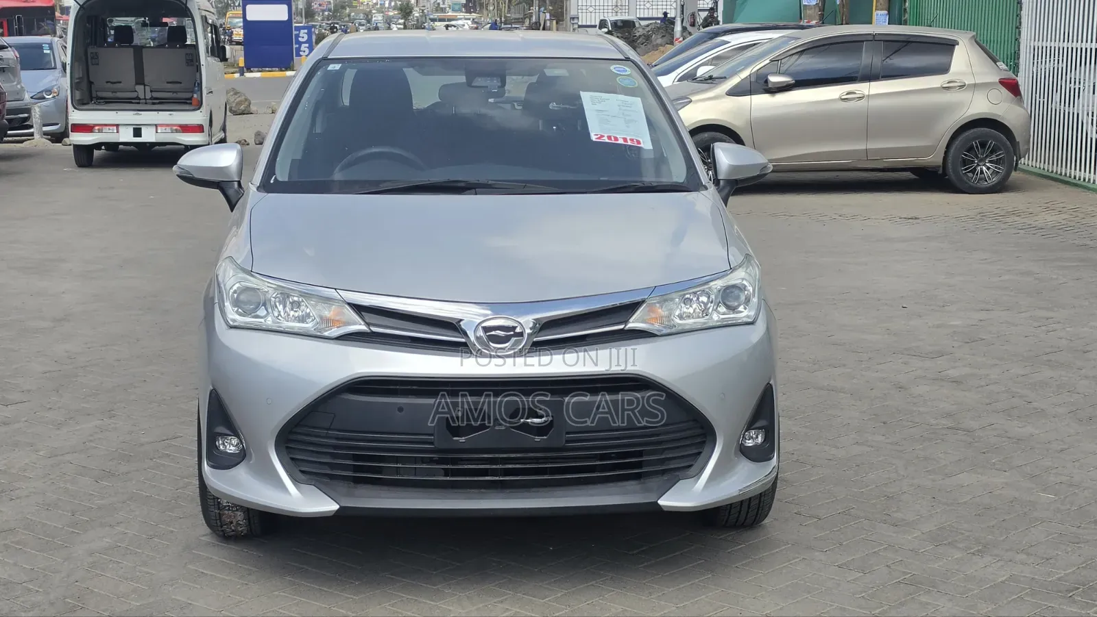 Toyota Axio 2019 Silver