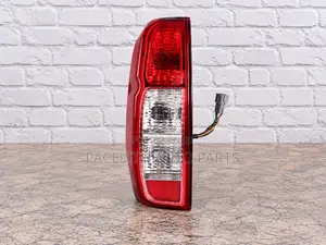 Tail Lamp / Light Nissan Navara D40 Pickup 2007/2008/2009/2010/2011