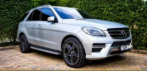 Mercedes-Benz M Class ML350 4MATIC 4dr SUV AWD (3.5L 6cyl 7A) 2015
