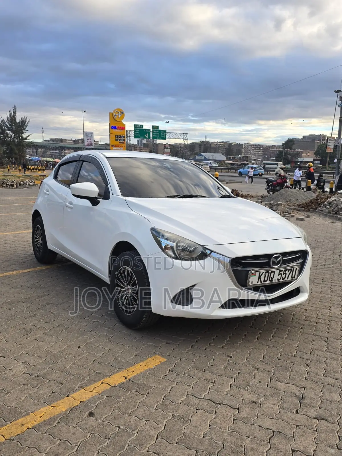 Mazda Demio 2017 White