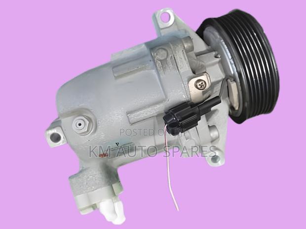 Nissan Wingroad AC Compressor. - main view