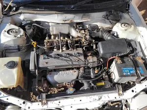 Toyota Corolla Automatic 1999 White