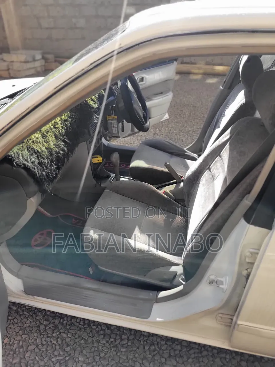 Toyota Corolla Automatic 1999 White