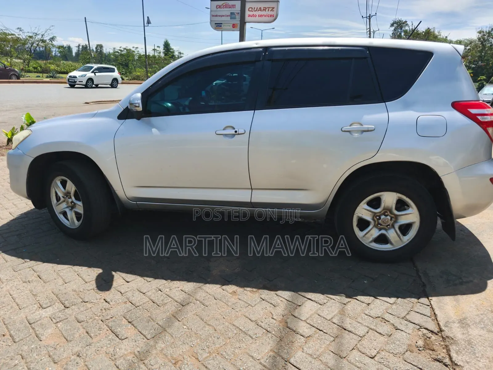 Toyota RAV4 2013 Silver