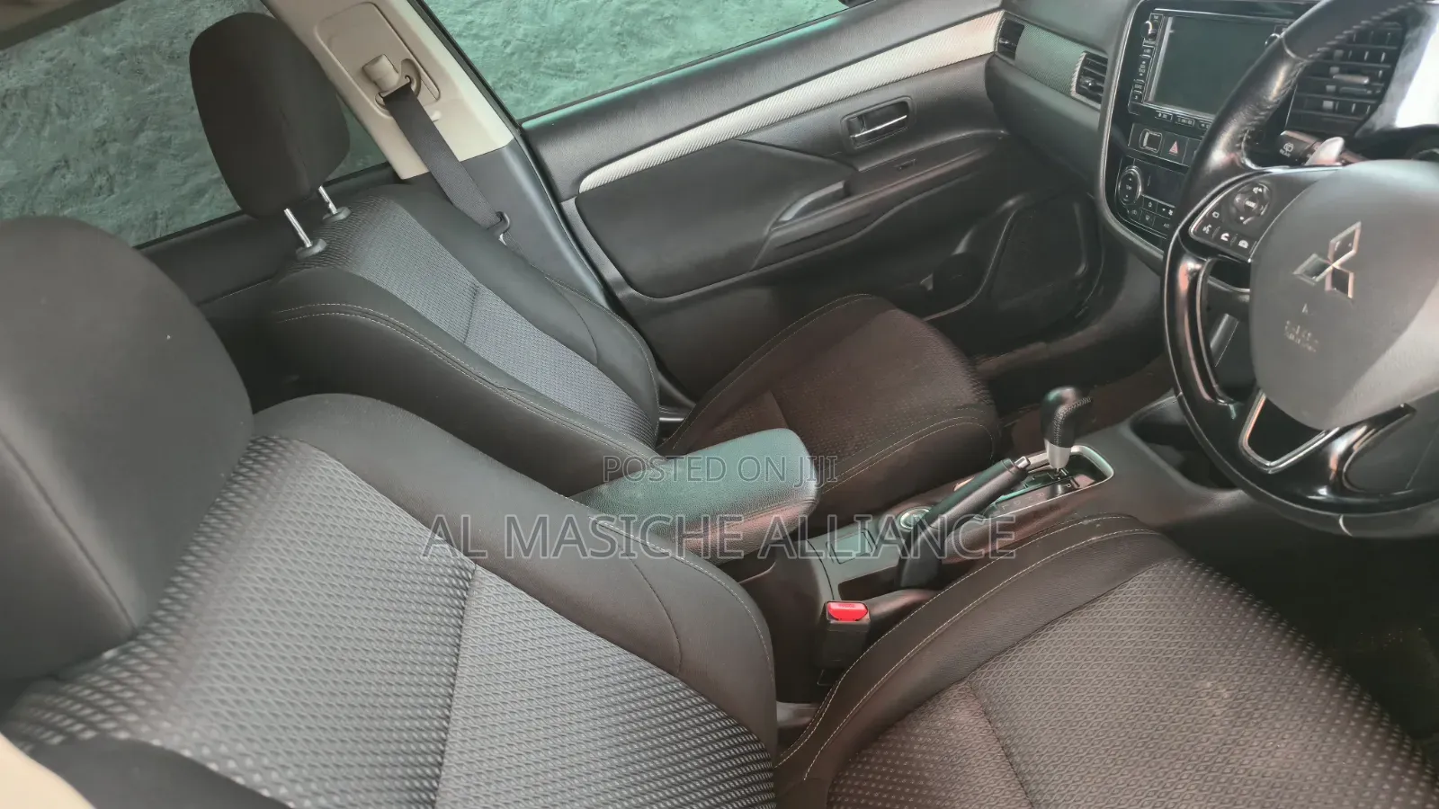 Mitsubishi Outlander 2015 Black
