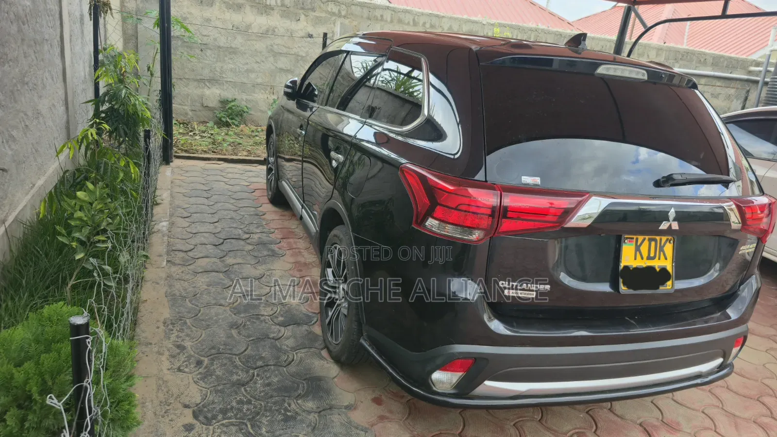Mitsubishi Outlander 2015 Black