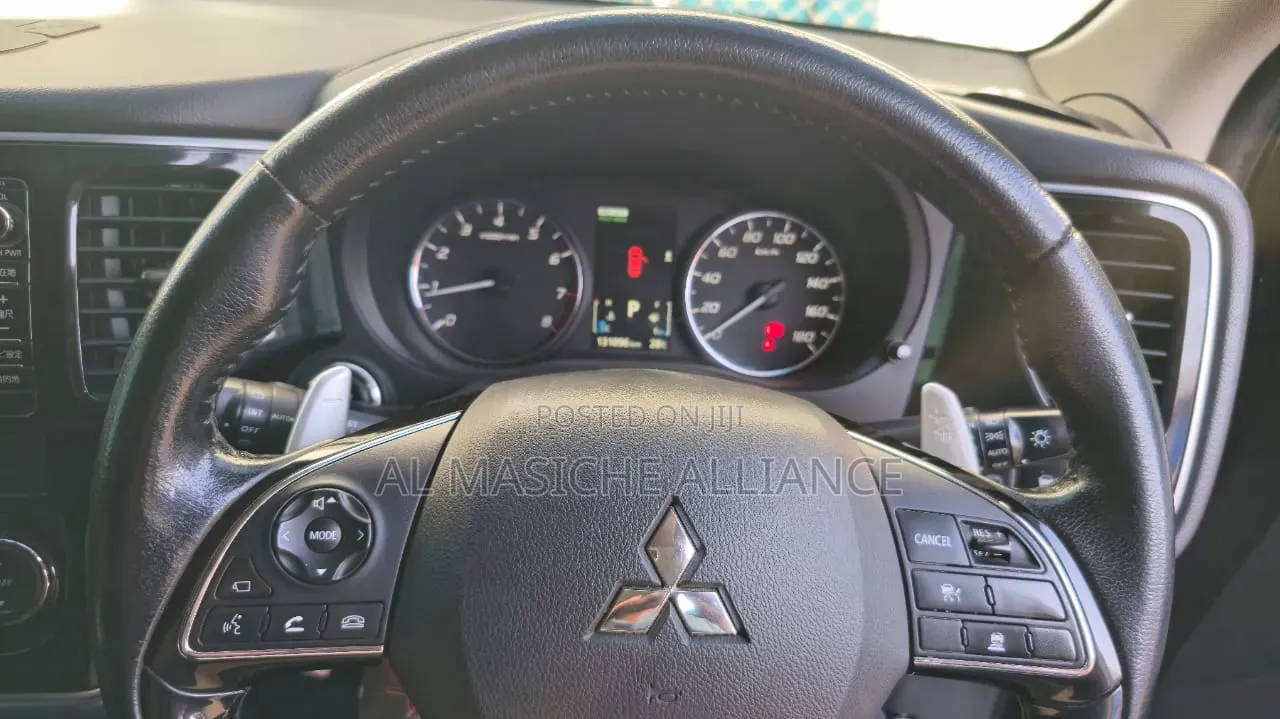 Mitsubishi Outlander 2015 Black