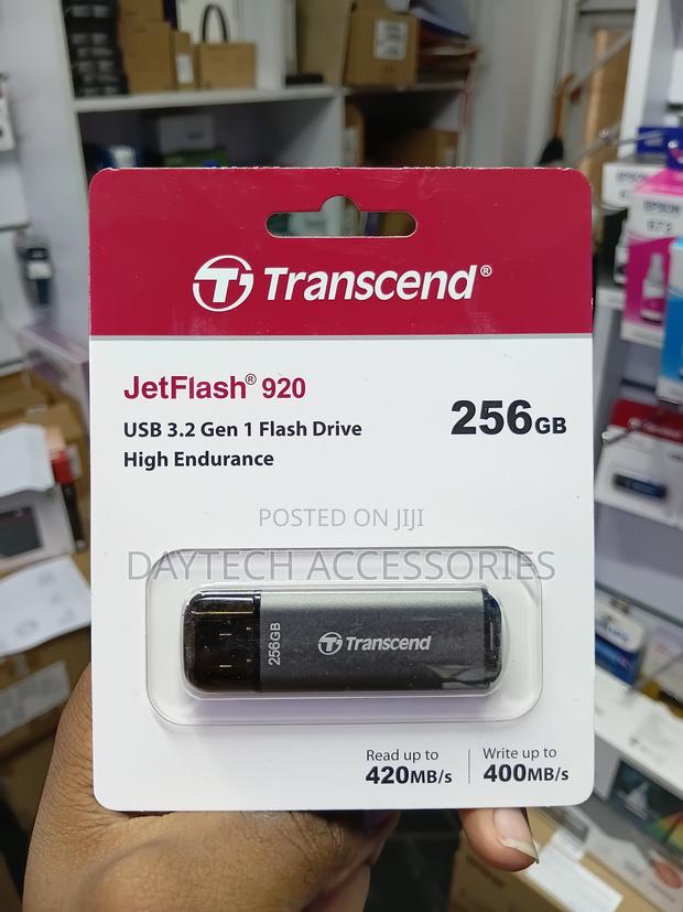 Transcend JetFlash 920 256GB USB 3.2 Gen 1 Flash Drive. - thumbnail 3