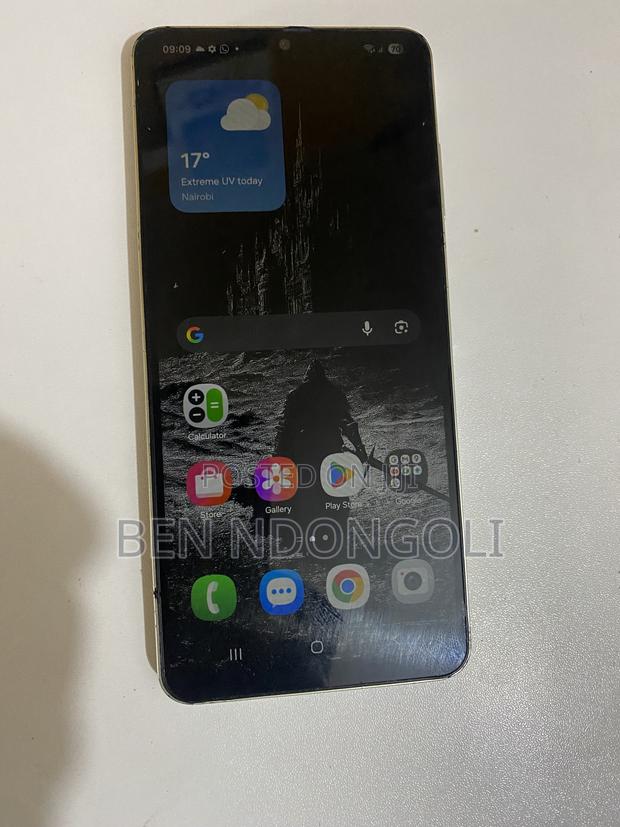 Samsung Galaxy A06 64 GB Gold - thumbnail 3
