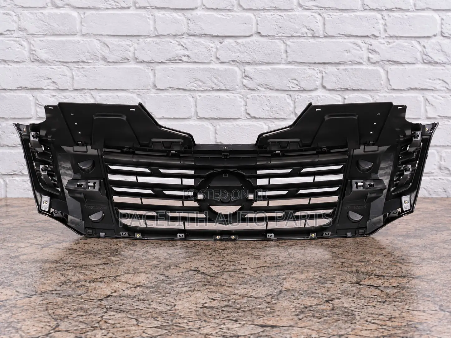 Grille Nissan Navara 2016/2017/2018 Chrome