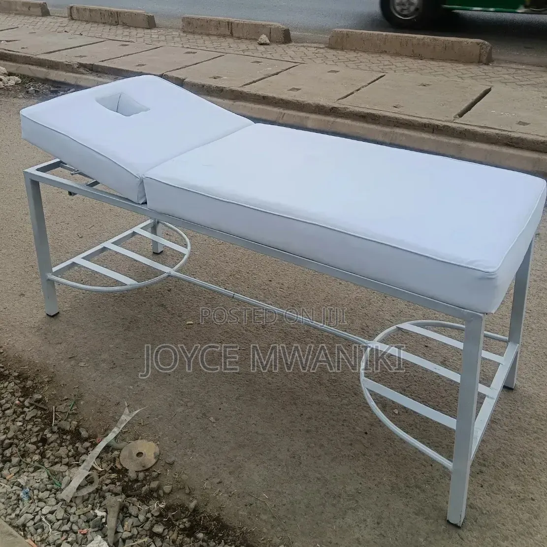 Professional White Massage Bed, Waterproof