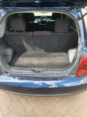 Toyota IST 2005 Blue