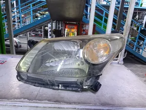 IST 2007-2015 Xenon Headlight