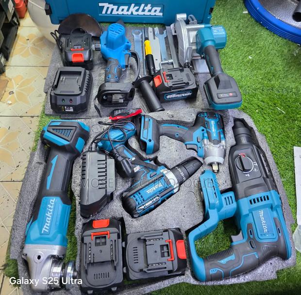 Makita Professional Power Tool Combo Set - main view