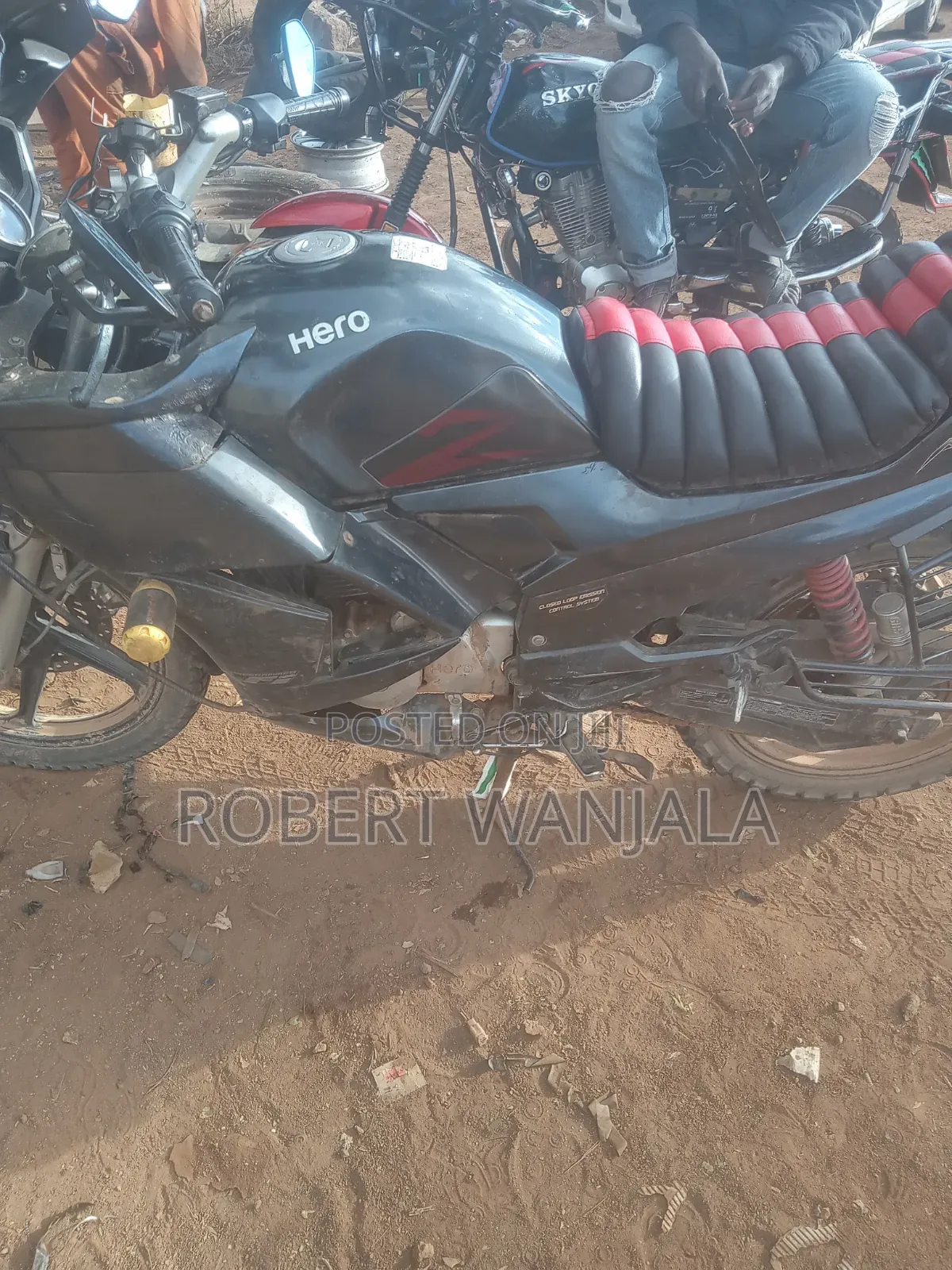 Hero Karizma ZMR 2015 Black
