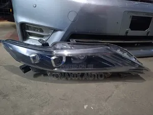 Harrier Headlight (Part No 147)
