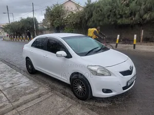 Toyota Belta 2011 White