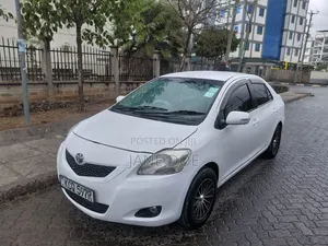 Toyota Belta 2011 White