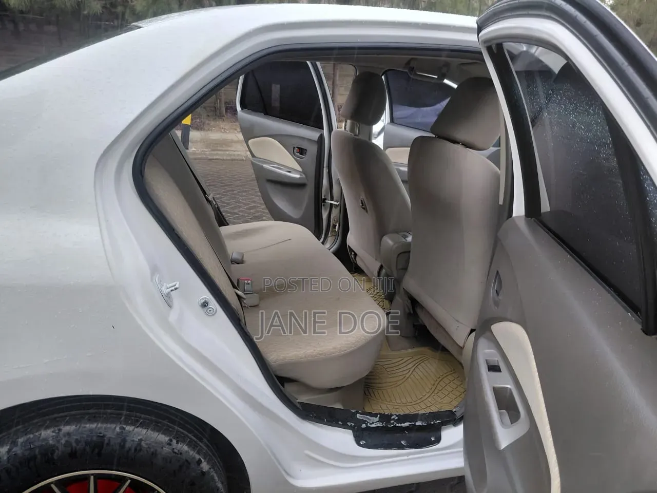 Toyota Belta 2011 White
