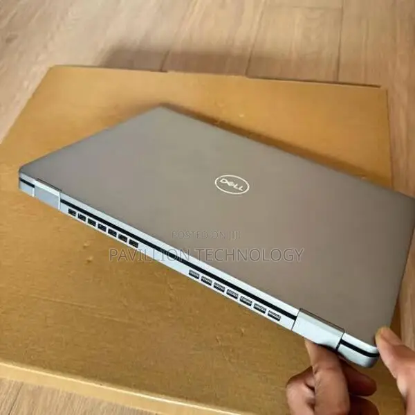 Laptop Dell Latitude 5330 16GB Intel Core i5 SSD 2T