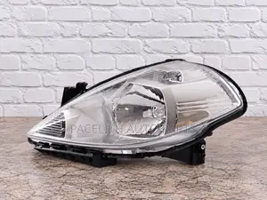Depo Head Lamp / Light Nissan Tiida 2005/2006/2007/2008/2009