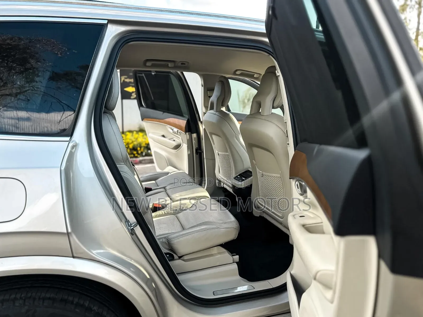 Volvo XC90 2017 Silver