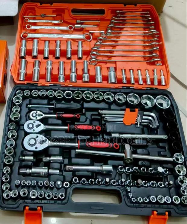 151-Piece Spanner, Ratchet and Socket Combination Set - main view