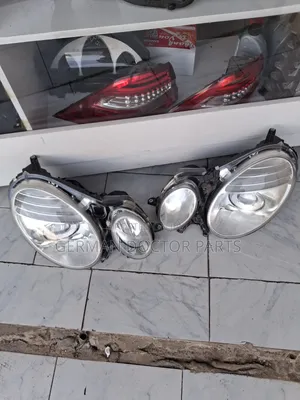 W211 Non Xenon Healights