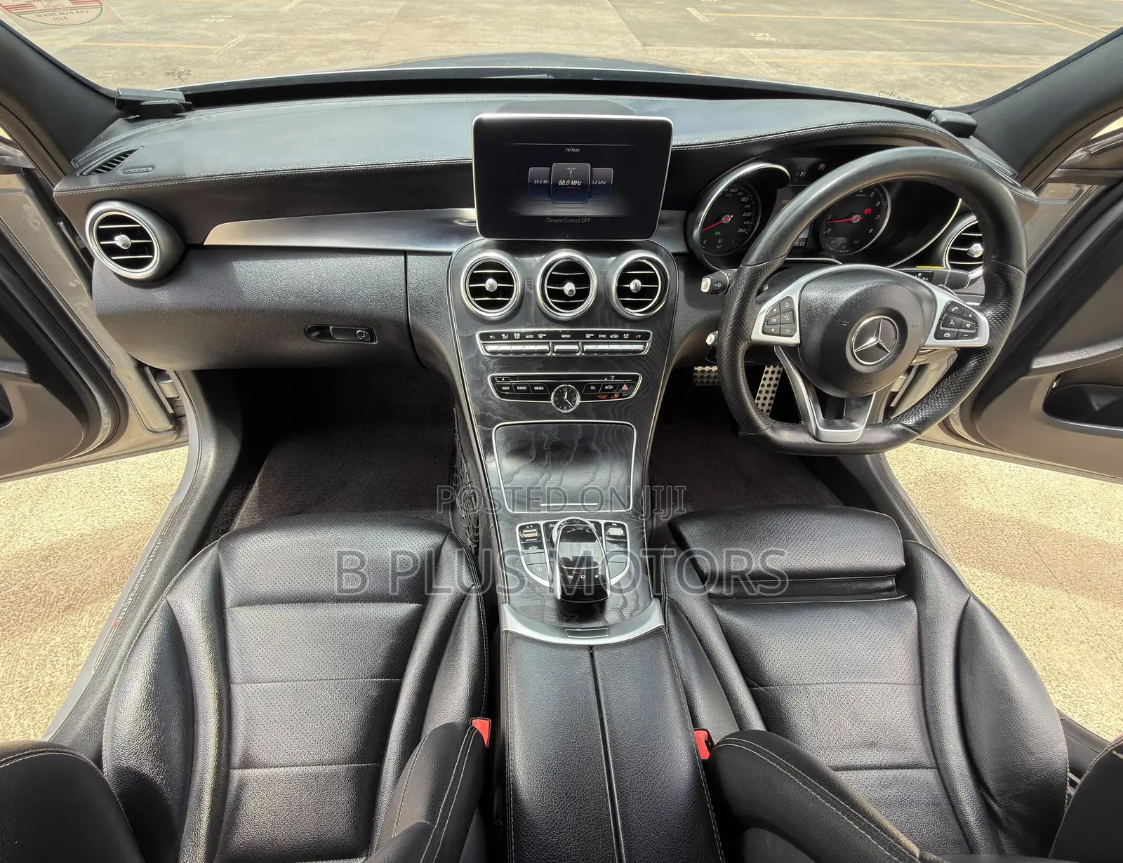 Mercedes-Benz C200 2016 Silver