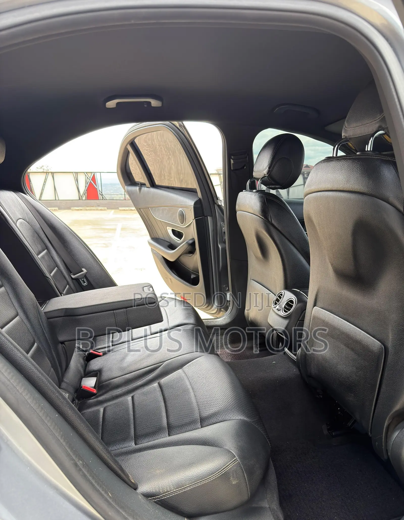 Mercedes-Benz C200 2016 Silver