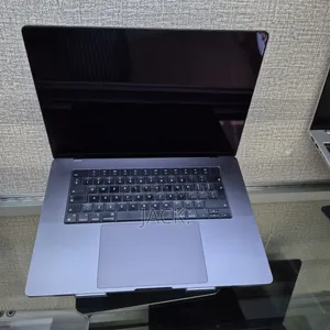 Laptop Apple MacBook Pro 2026 M5 Max 48GB Apple M5 Max SSD 2T