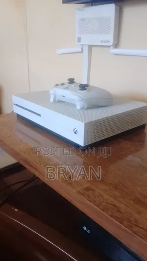 Xbox Series One S