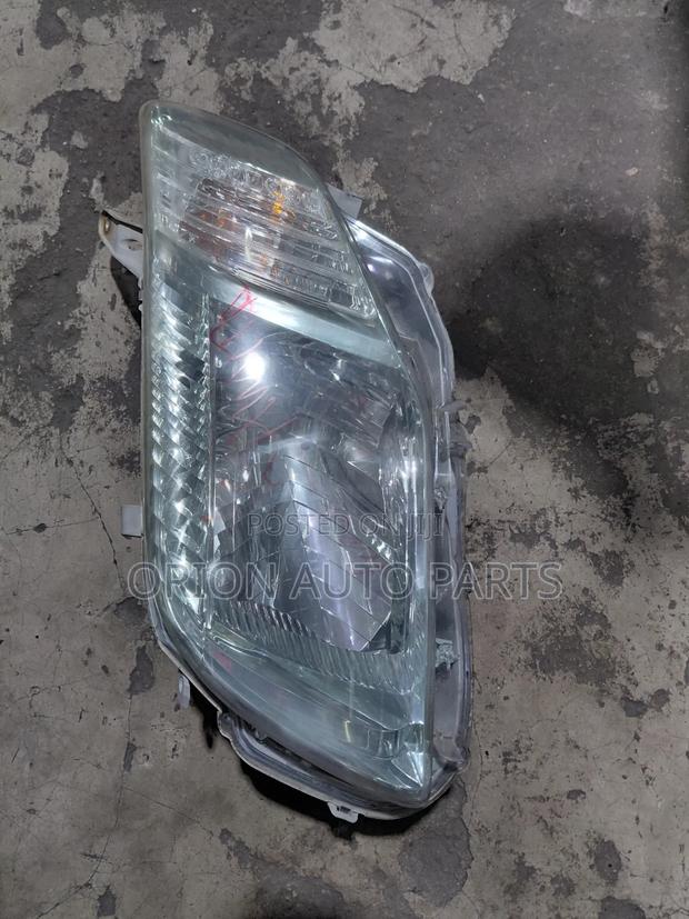 Toyota Axio 141 Non Xenon - main view